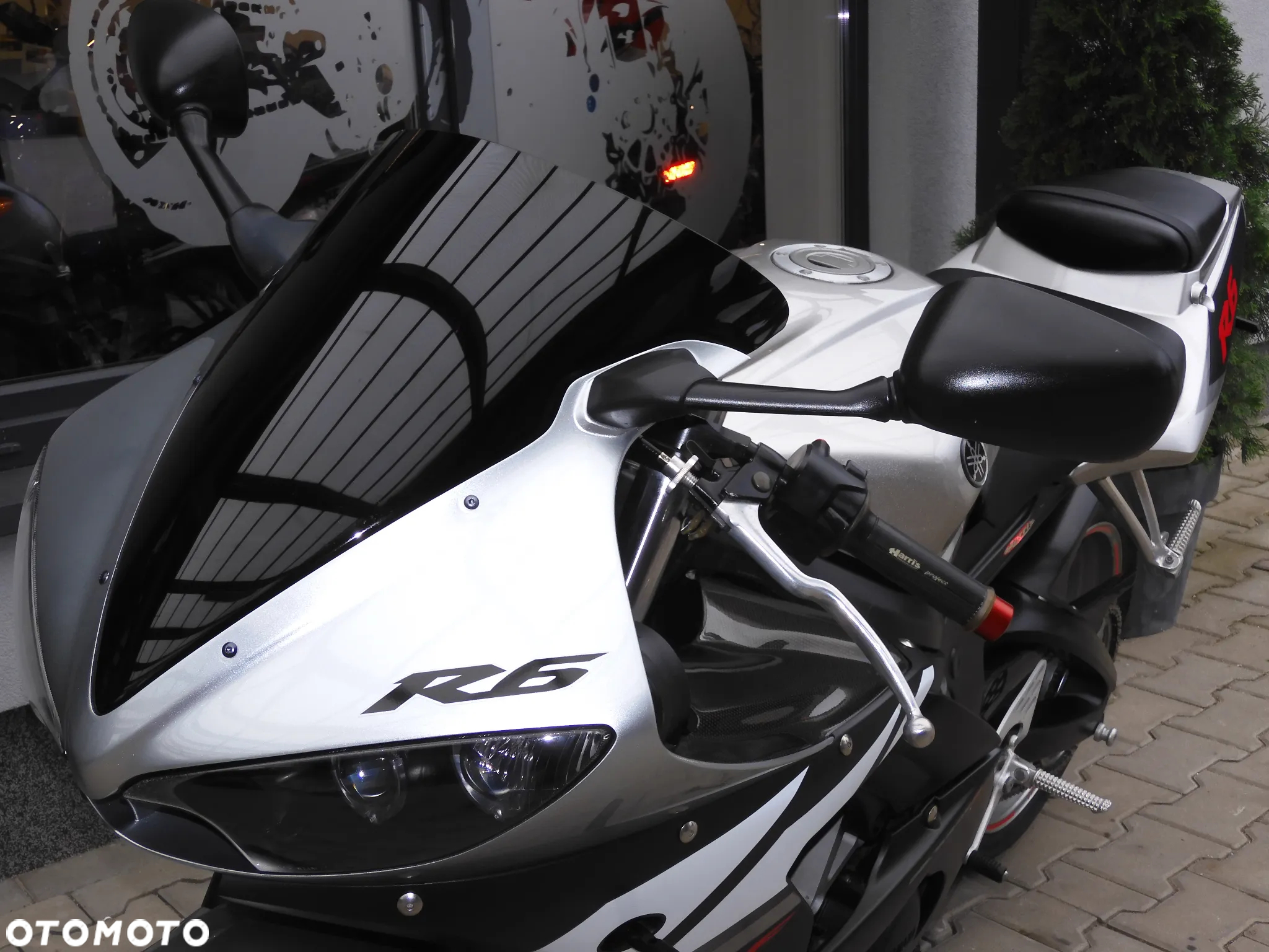 Yamaha R6 - 19
