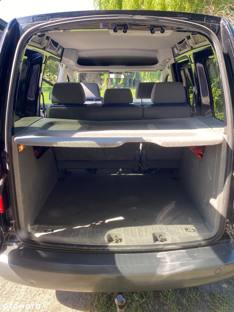 Volkswagen Caddy Life DSG - 10
