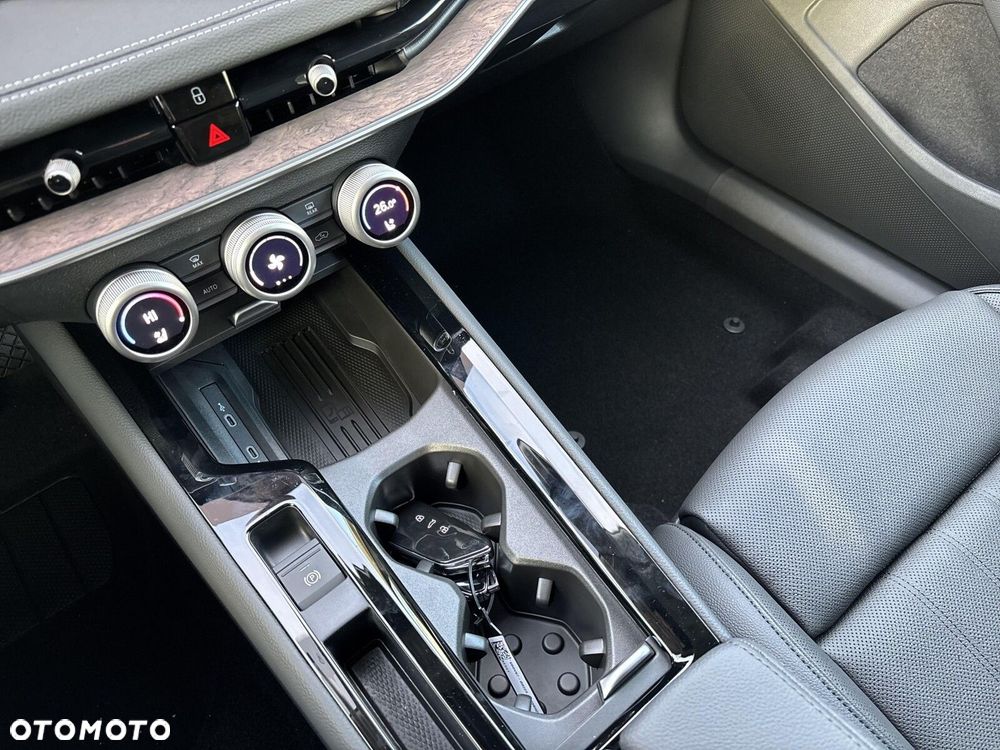 Skoda Superb 2.0 TDI SCR 4x4 L&K DSG - 15