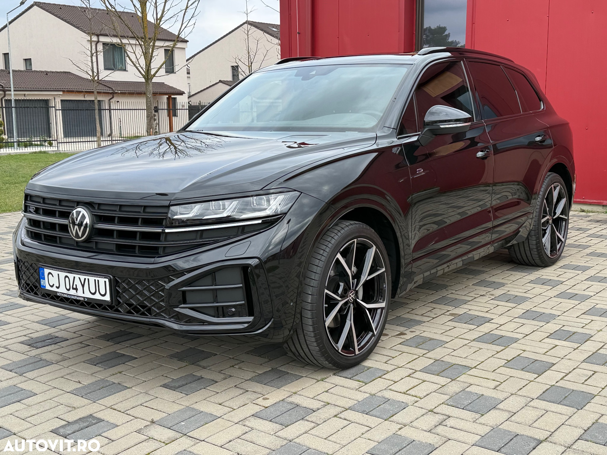 Volkswagen Touareg V6 TDI 4MOTION R-Line - 3