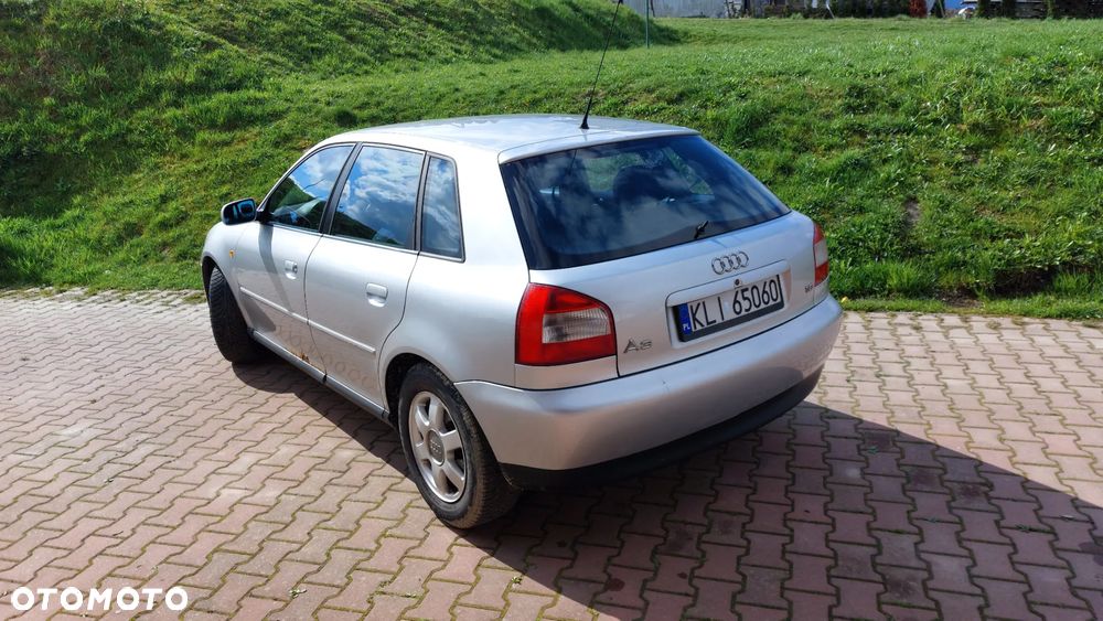 Audi A3 Sportback 1.6 Ambition - 7