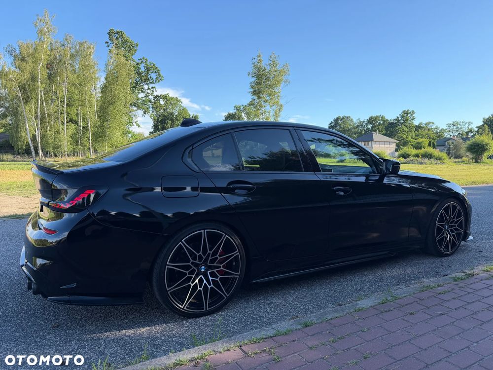 BMW Seria 3 330i M Sport - 10