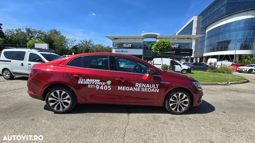 Renault Megane TCE 140 EDC Techno - 4