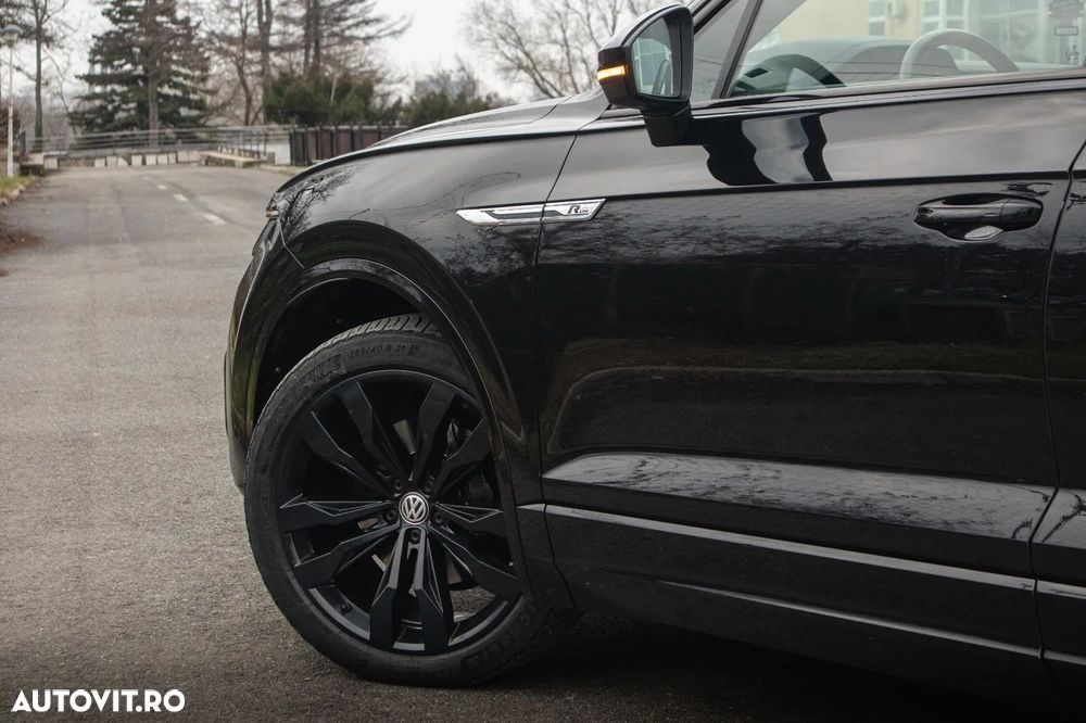 Volkswagen Touareg V6 TDI SCR 4Motion Aut. R-Line FINAL EDITION - 19