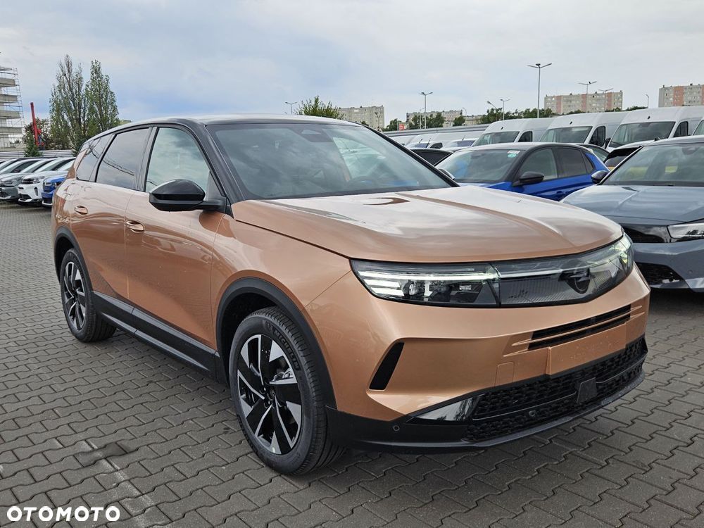 Opel Grandland 1.2 T mHEV GS S&S eDTC6 - 4