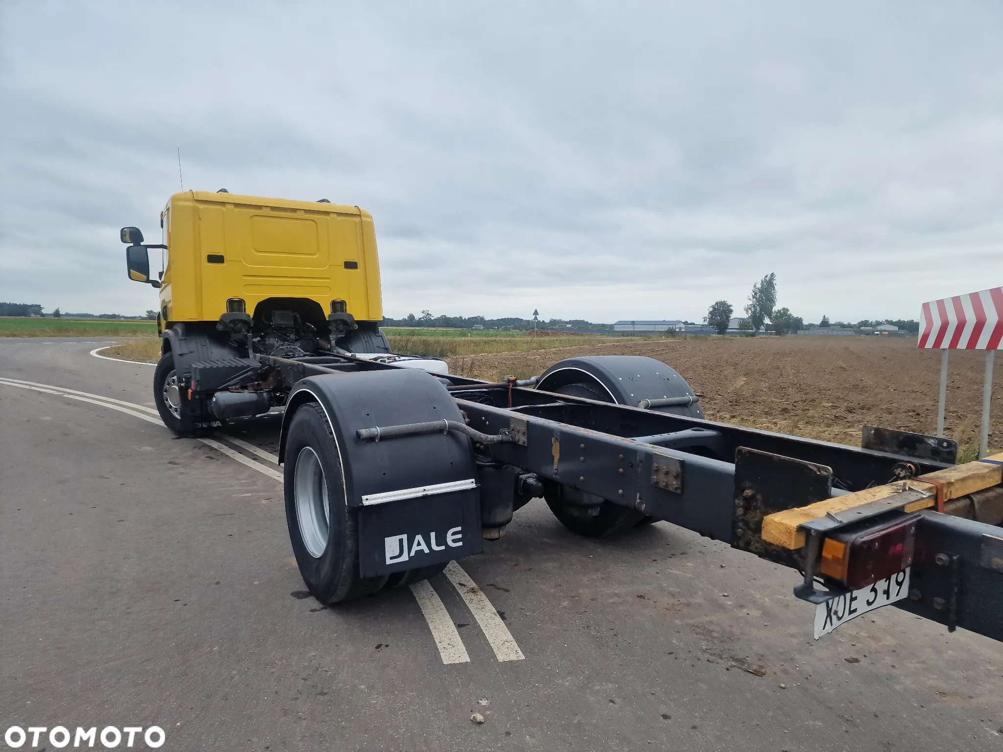 Scania P 340 ; 4X2 ; - 4