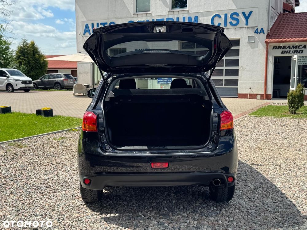 Mitsubishi ASX - 15