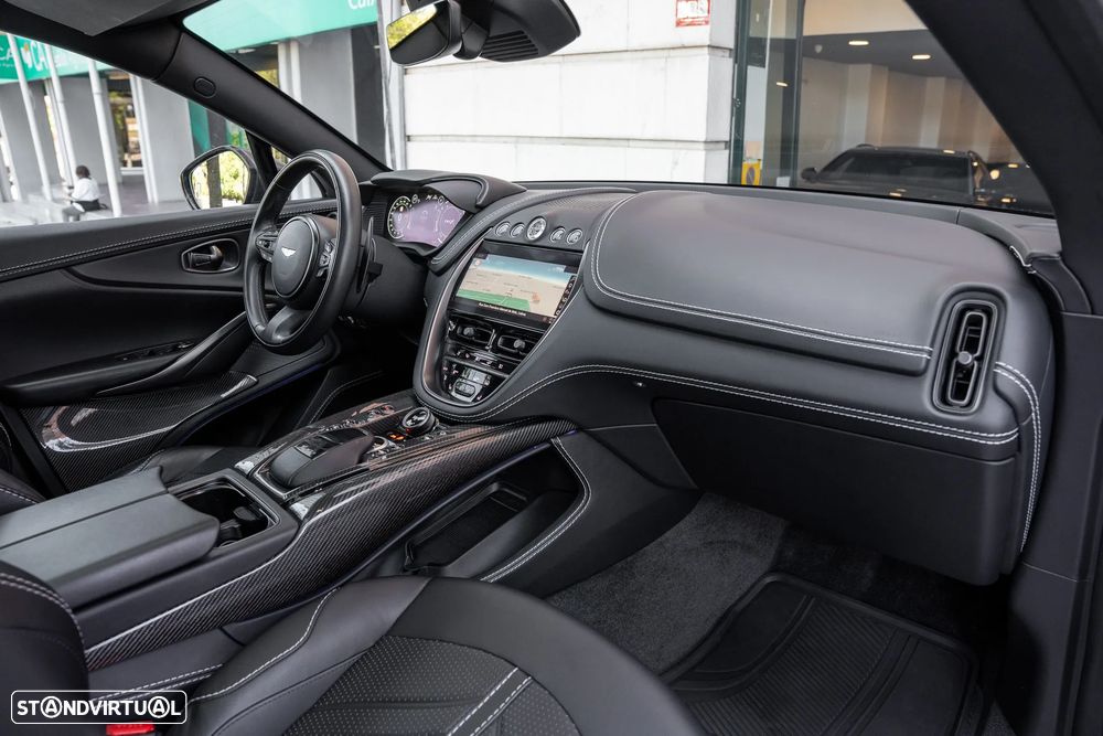 Aston Martin DBX 707 - 17