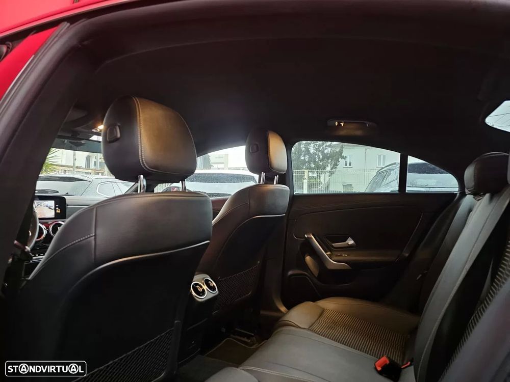 Mercedes-Benz CLA 180 d Progressive - 11