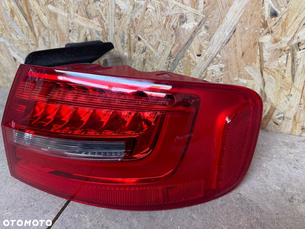 LAMPA TYŁ PRAWA LED AUDI A4 B8 SEDAN 8K5 - 14