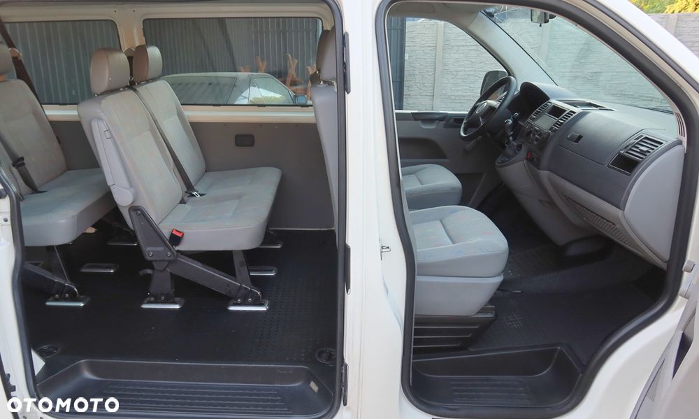 Volkswagen Transporter - 14
