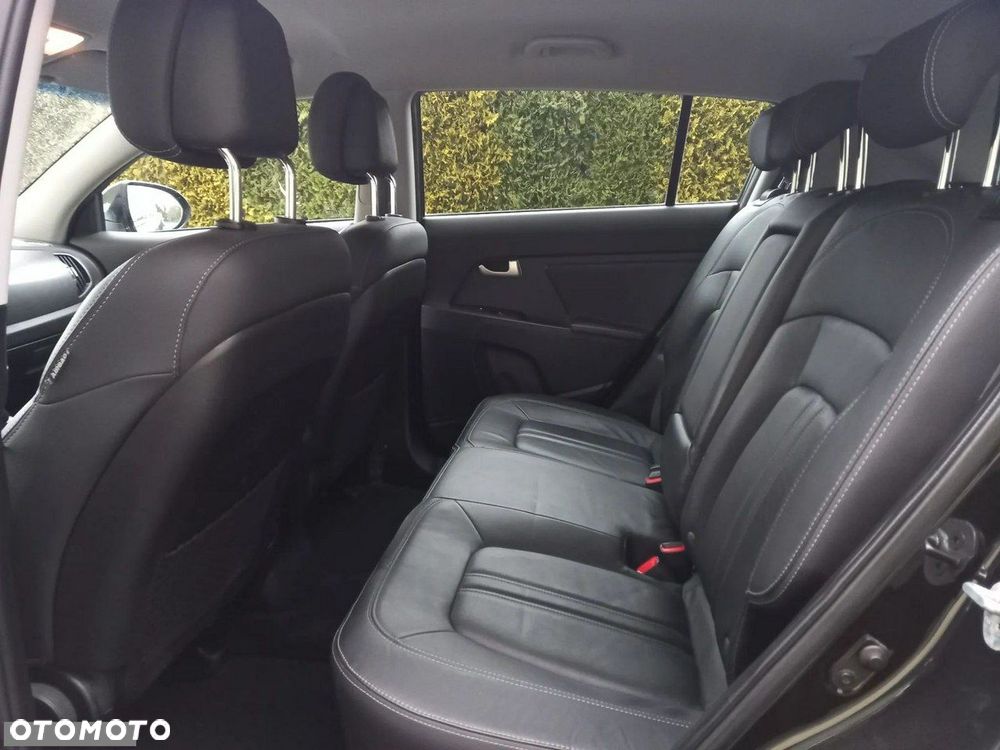 Kia Sportage 1.6 GDI Business Line L 2WD - 26