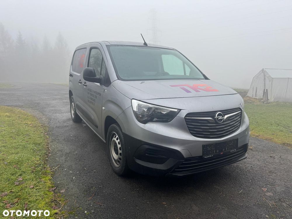Opel Combo E - 1