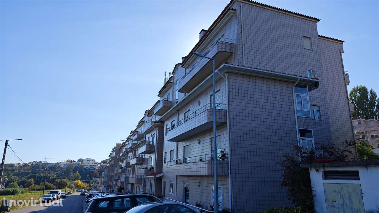 Apartamento T4 Venda em Oliveira de Azeméis, Santiago de Riba-Ul, Ul, - Grande imagem: 5/22