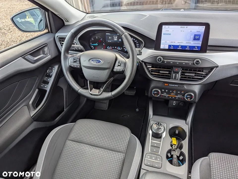 Ford Focus 1.5 EcoBlue Start-Stopp-System TITANIUM - 18