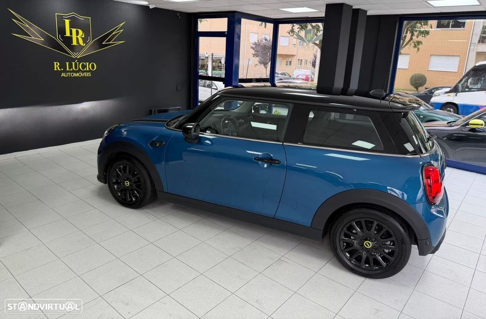 MINI 3 Portas Cooper SE Premium Essential - 12