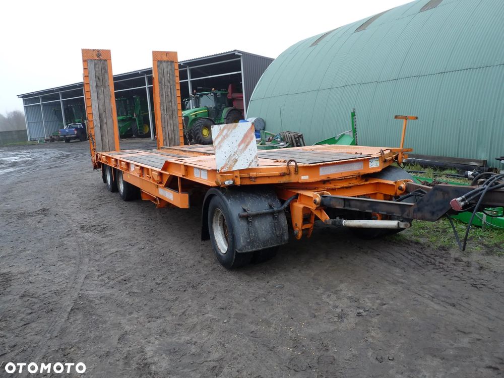 Schwarzmuller TU 30/100 - 2