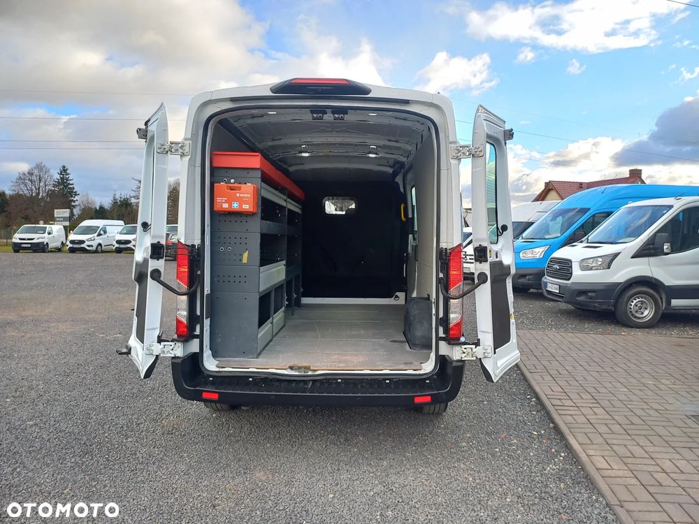 Ford Transit - 13