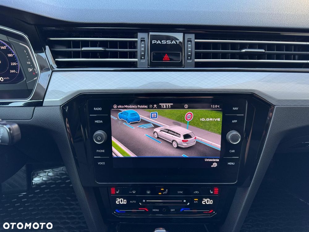 Volkswagen Passat Variant 2.0 TDI Business DSG - 27