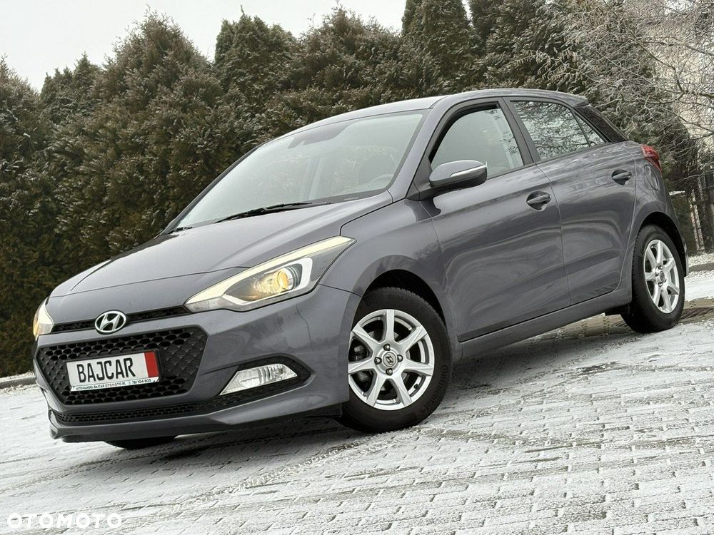 Hyundai i20 1.2 YES Gold - 1