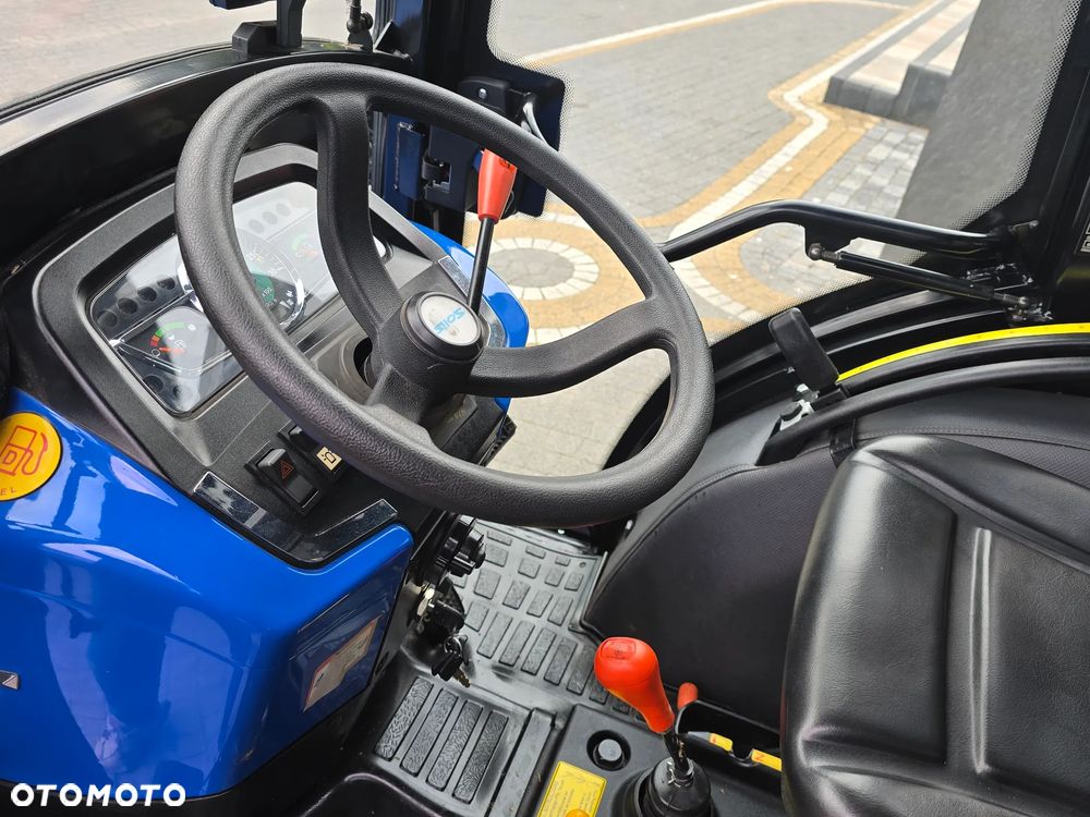 Solis 26 4WD / oryginalna kabina / JAK NOWY - 16