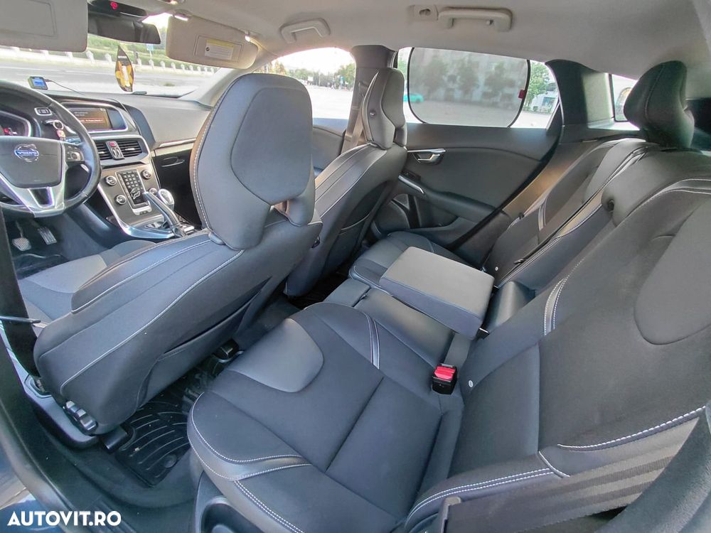 Volvo V40 - 9