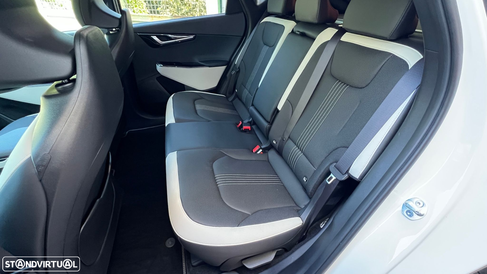 Kia EV6 77.4 kWh GT-Line+SRF - 37