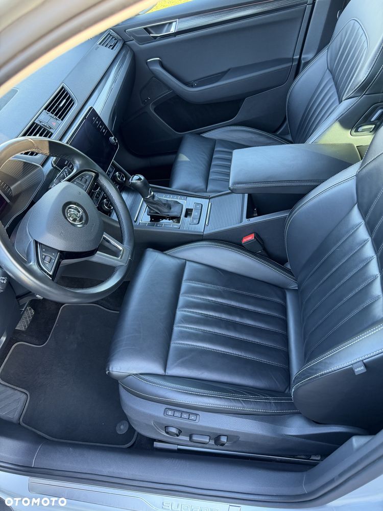 Skoda Superb 2.0 TDI Style DSG - 15