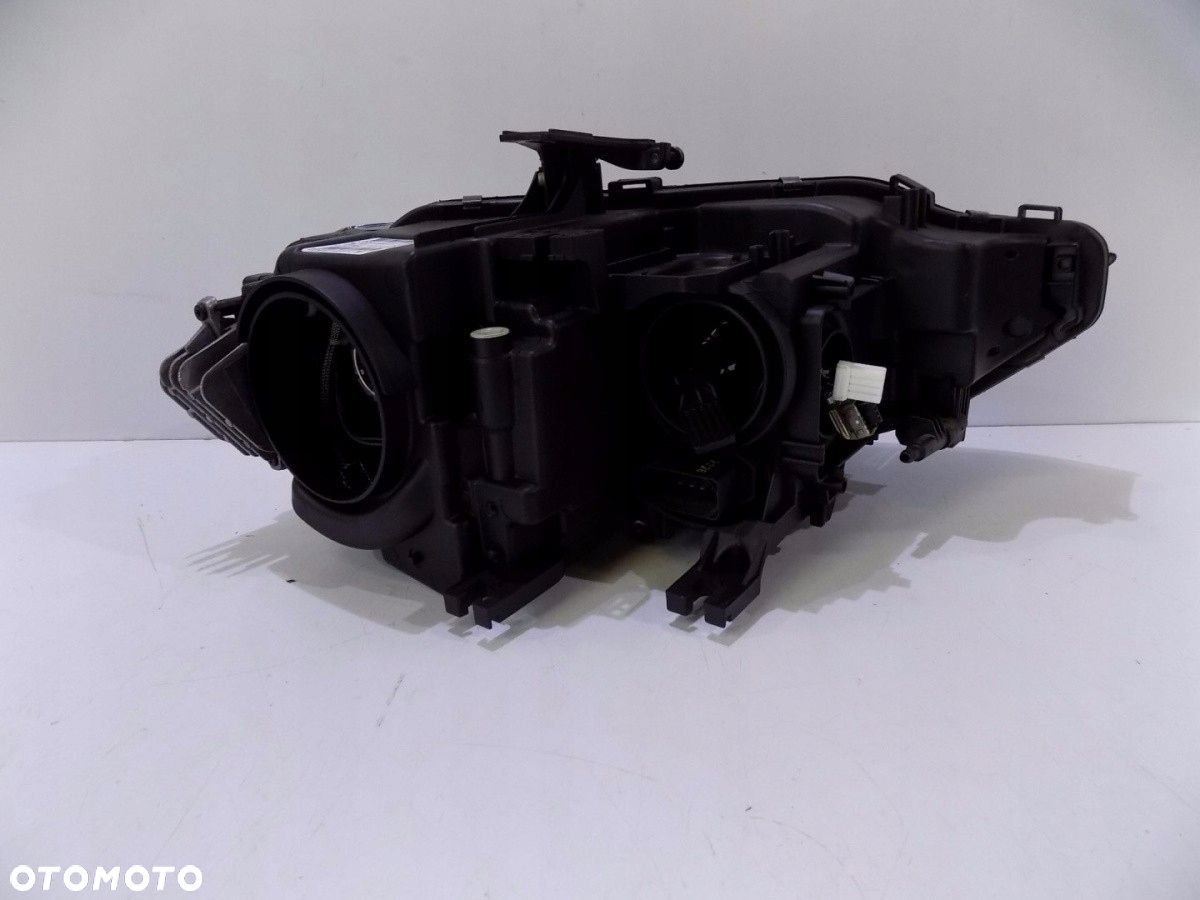 Audi A5 8T0 LCI Lampa Xenon Lewa - 5875 - 4