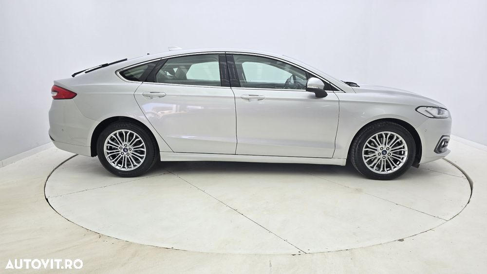Ford Mondeo - 7