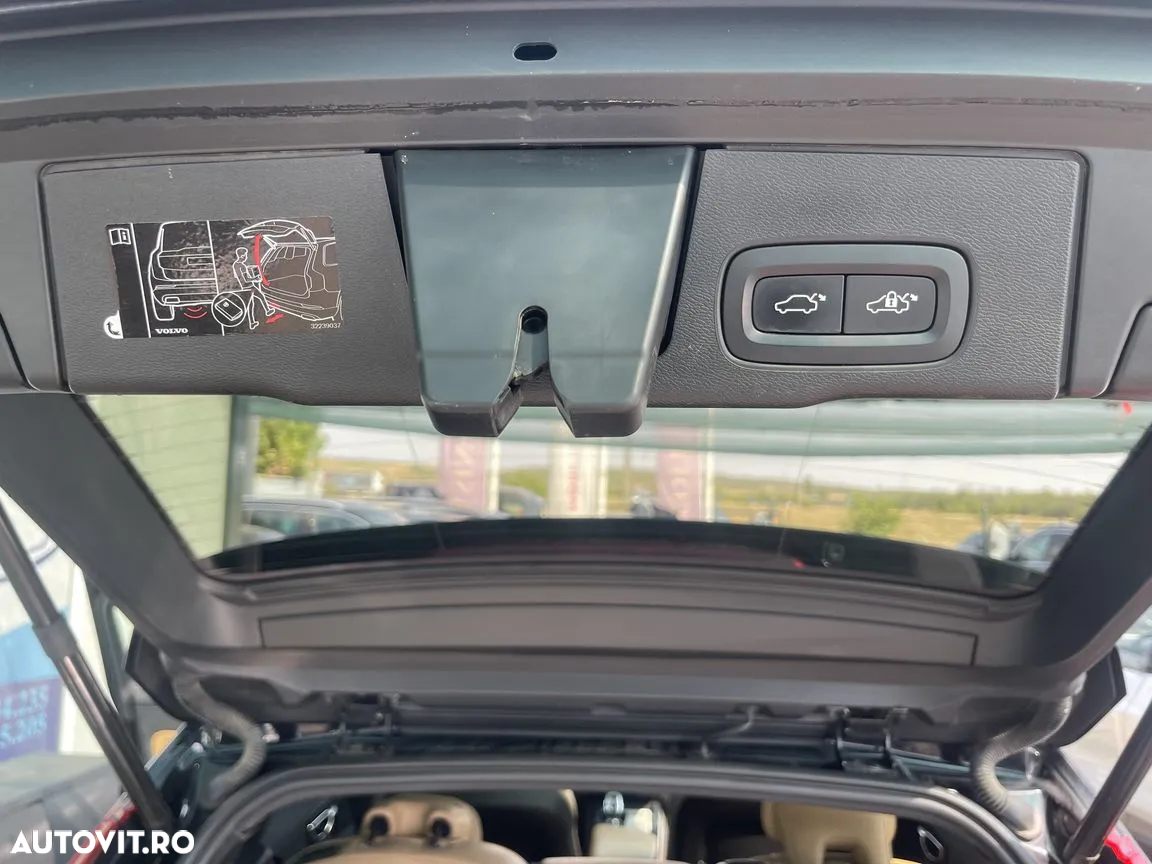 Volvo XC 60 T8 Twin Engine AWD Inscription - 30