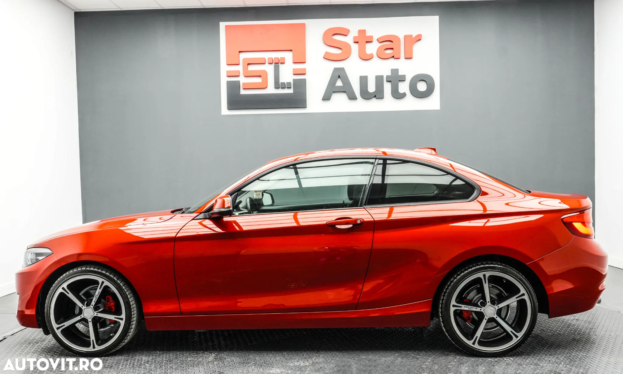 BMW Seria 2 218d Advantage - 9