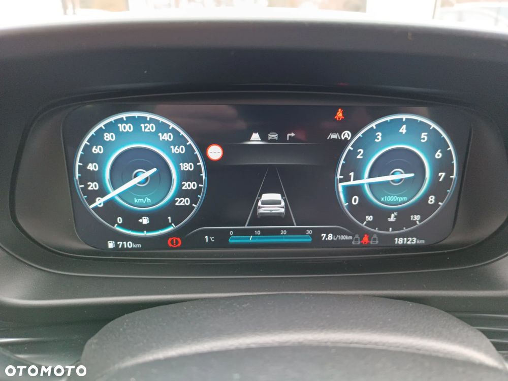 Hyundai i20 - 8