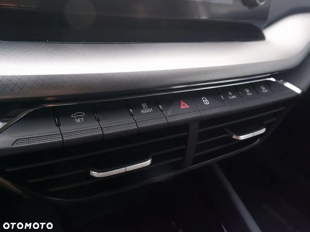 Skoda Octavia 1.5 TSI ACT Ambition - 35