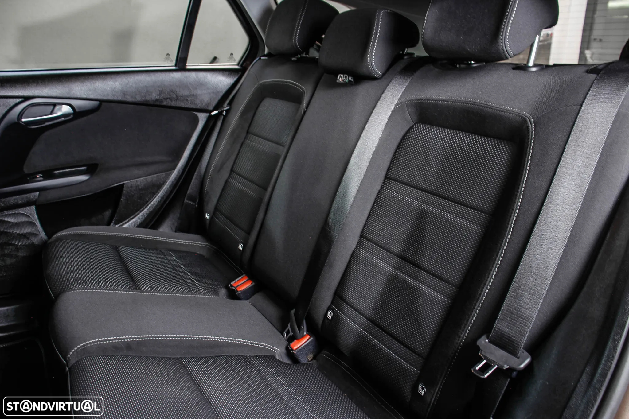 Fiat Tipo Station Wagon 1.6 M-Jet Lounge - 10