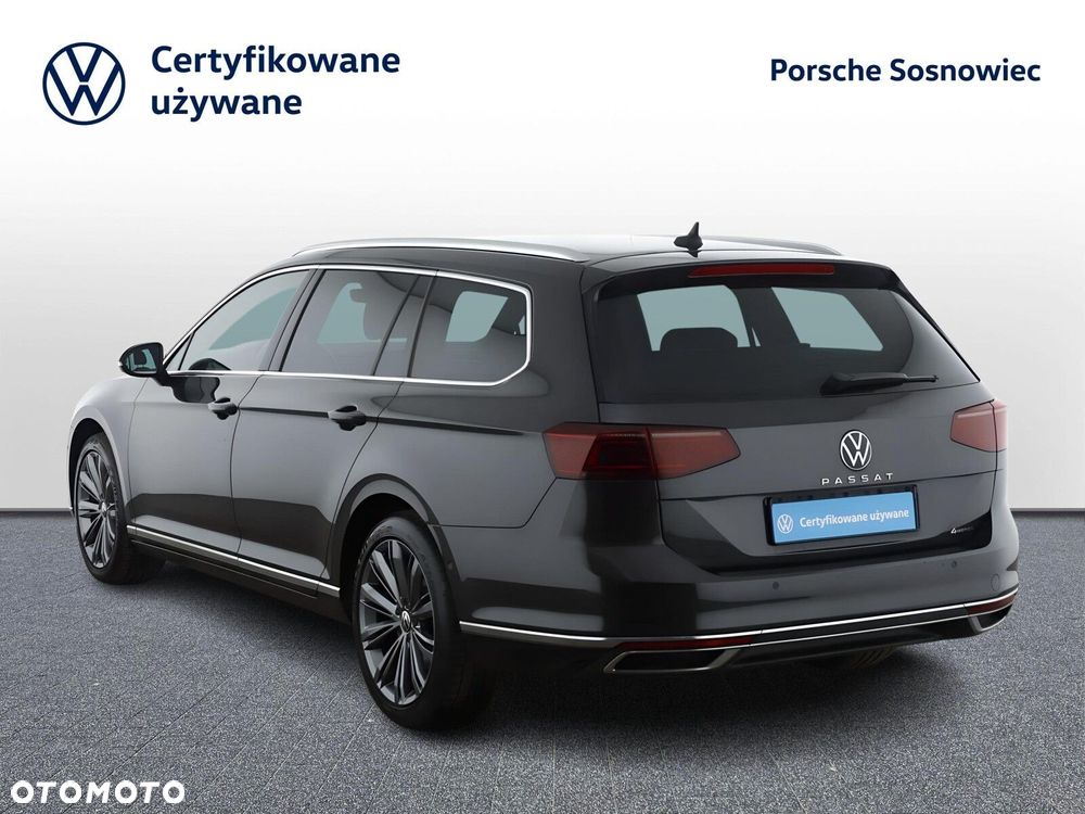 Volkswagen Passat - 4