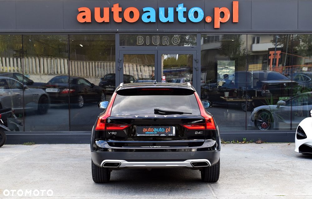 Volvo V90 Cross Country D4 AWD Kinetic - 22