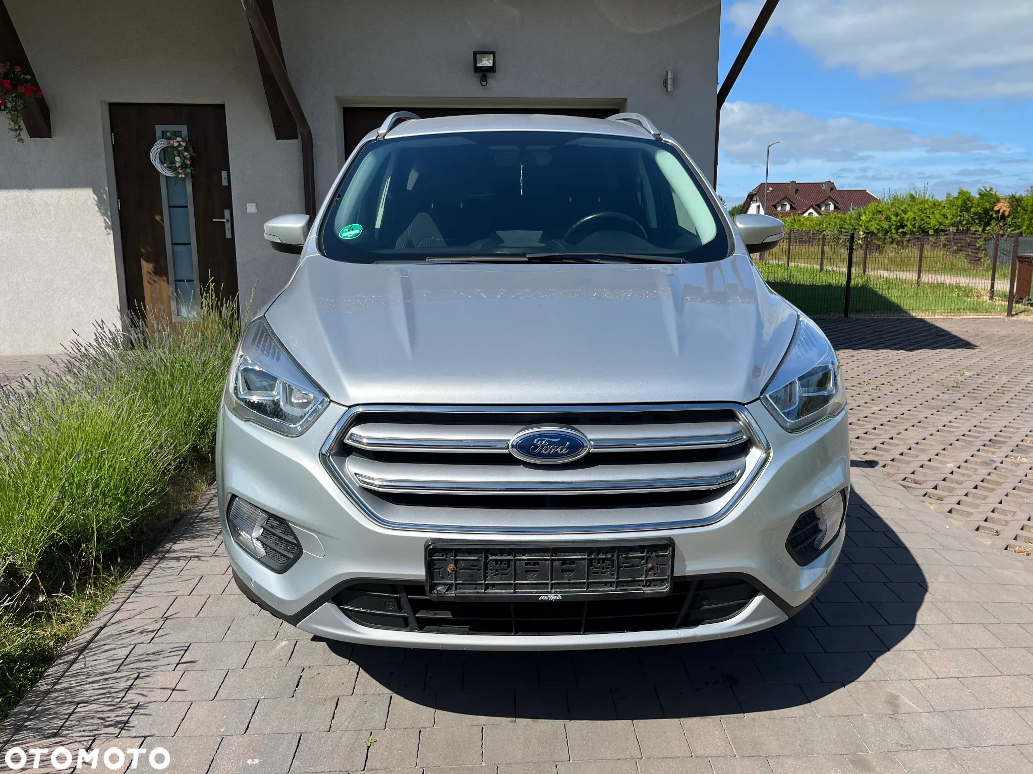 Ford Kuga 2.0 TDCi 2x4 Titanium - 17