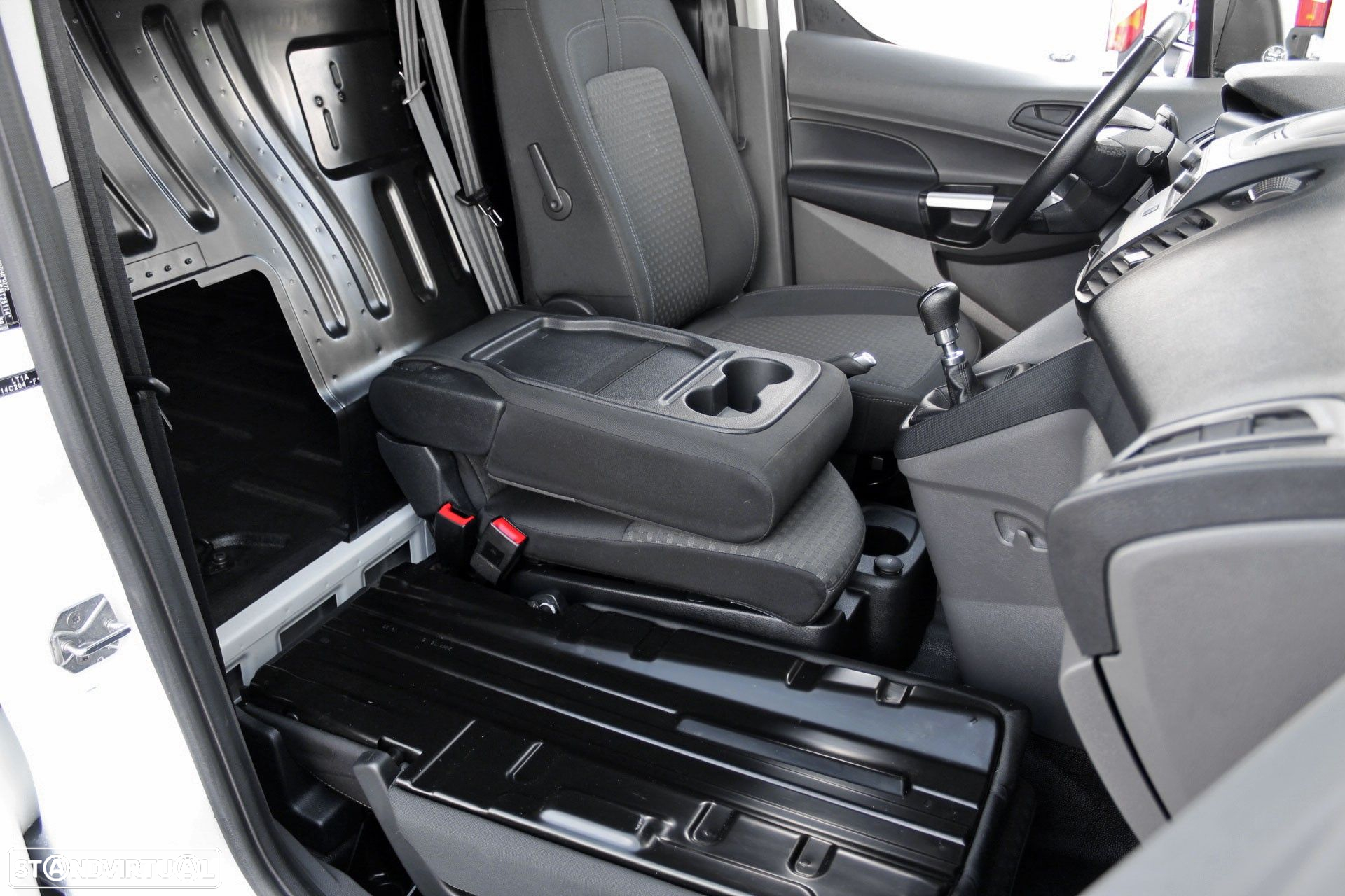 Ford Transit Connect 1.5 TDCi 210 L2 Trend - 19