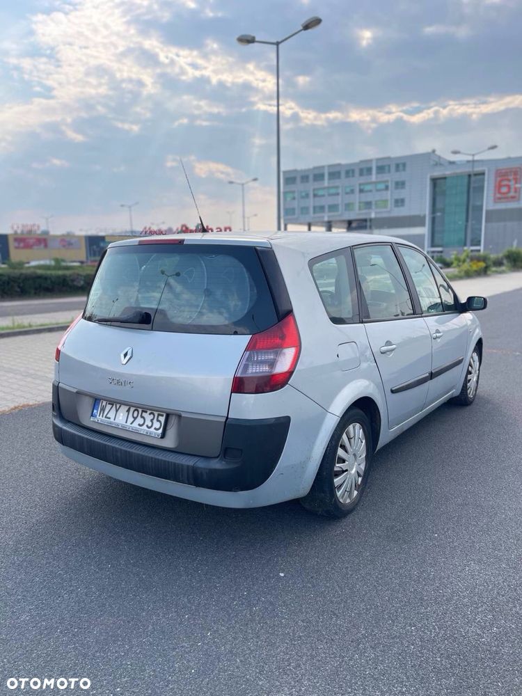 Renault Scenic - 6