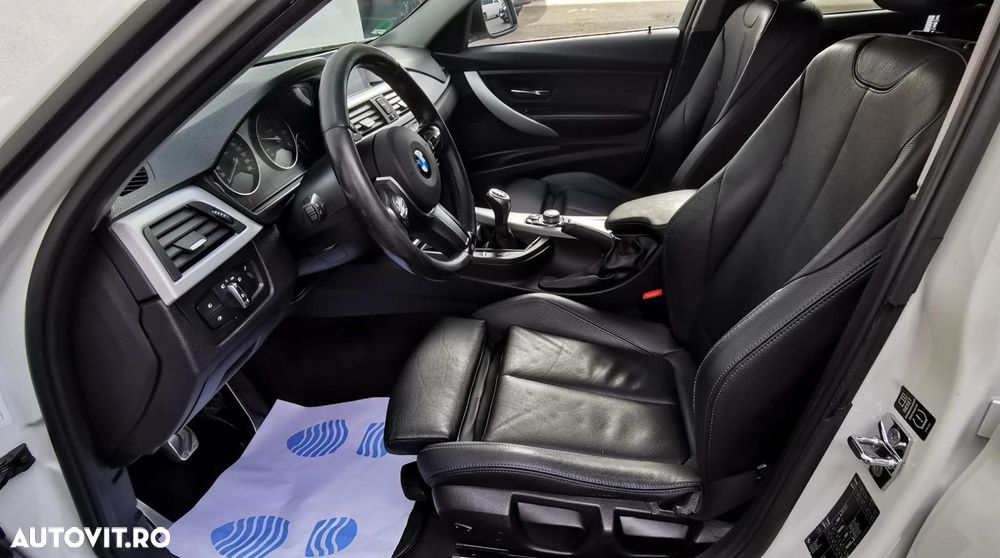 BMW Seria 3 320d - 27