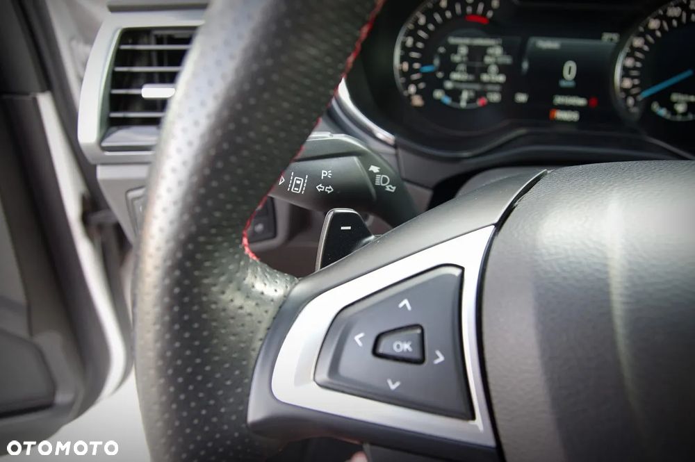 Ford Mondeo 2.0 TDCi Bi-Turbo ST-Line X PowerShift - 30