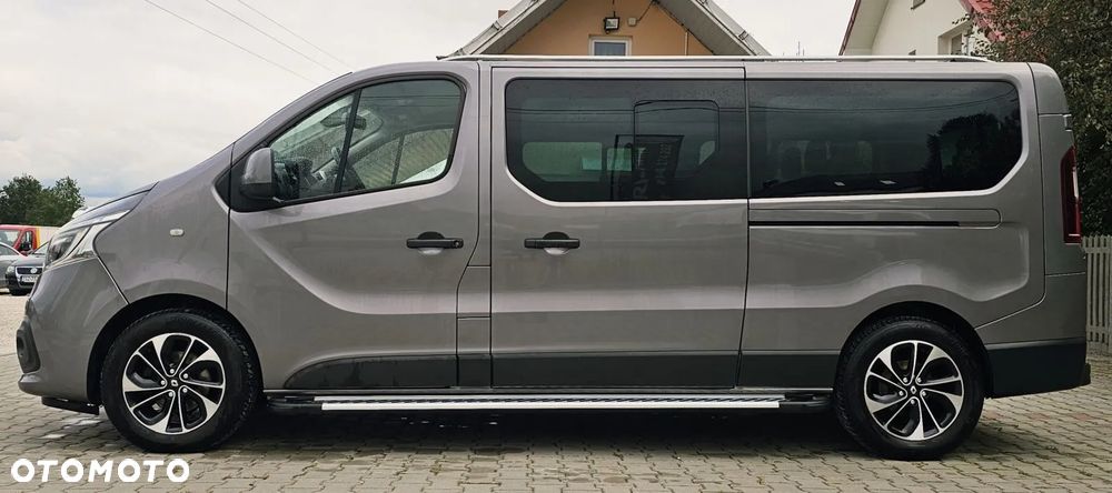 Renault Trafic ver-grand-spaceclass-2-0-dci - 9