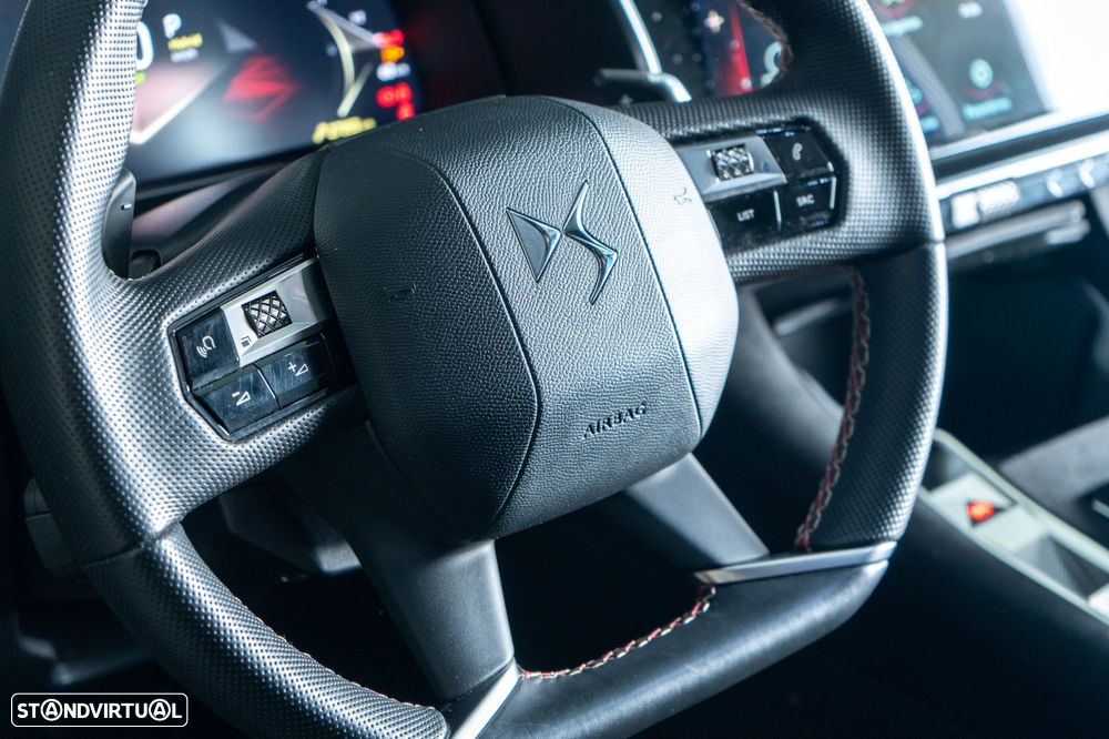 DS DS7 Crossback E-Tense Performance Line EAT8 - 21