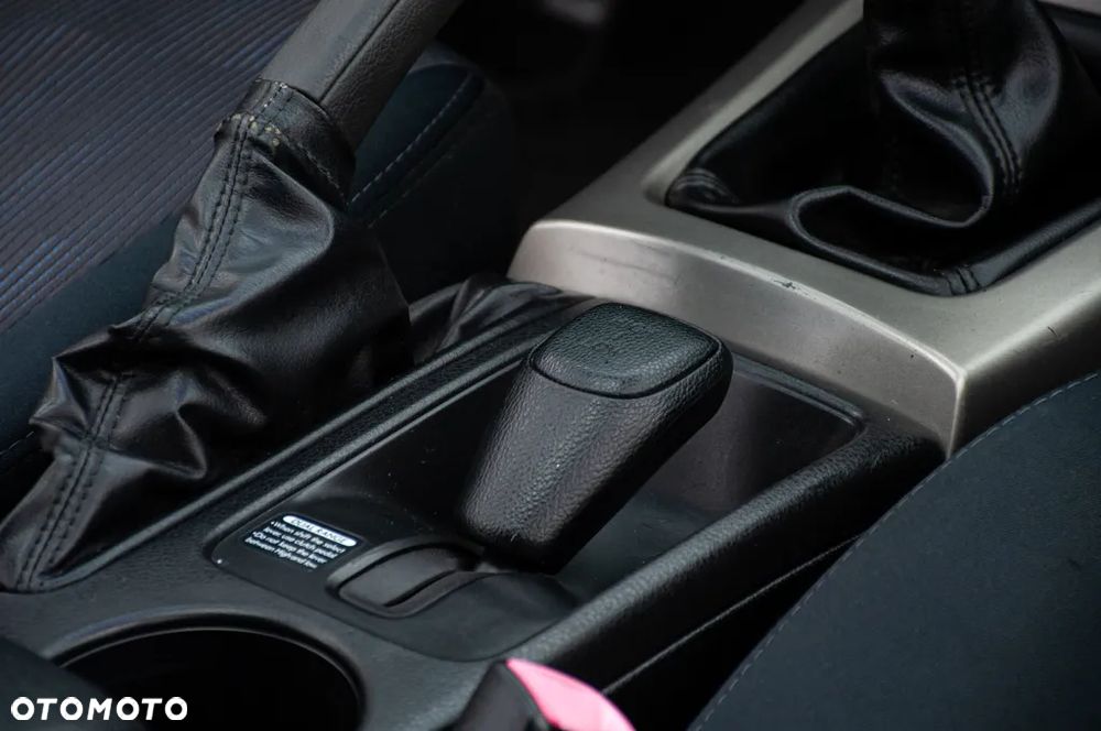 Subaru Forester 2.0X Exclusive - 24