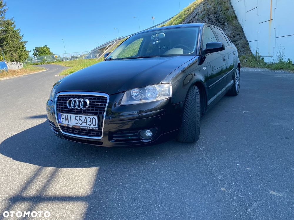 Audi A3 Sportback - 4