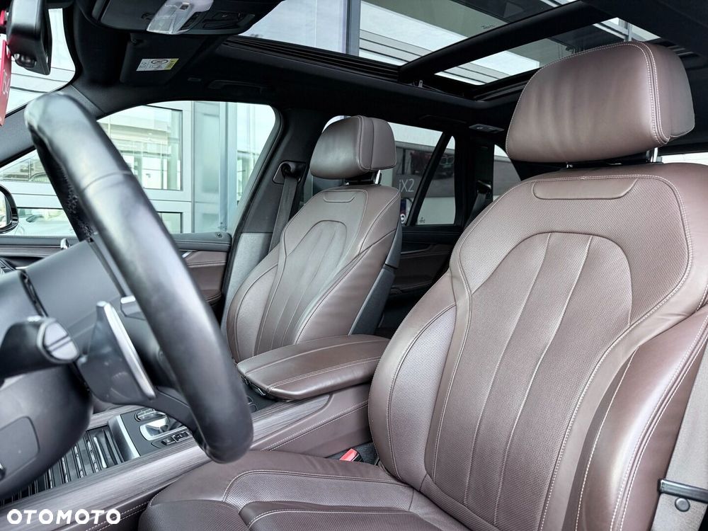 BMW X5 M M50d - 29