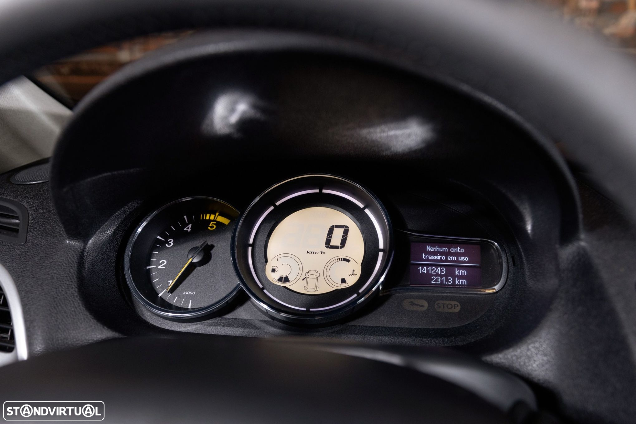 Renault Mégane 1.5 dCi Dynamique S - 13