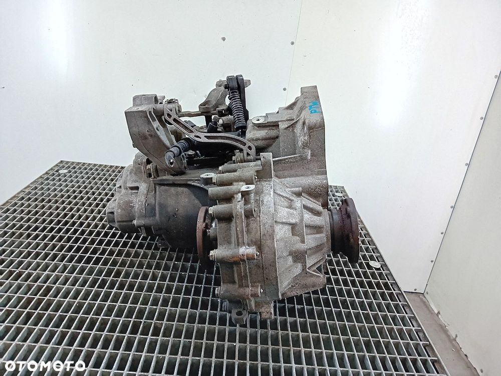 SKRZYNIA BIEGÓW MANUALNA SKODA OCTAVIA III PTW 1.6 TDI - 5