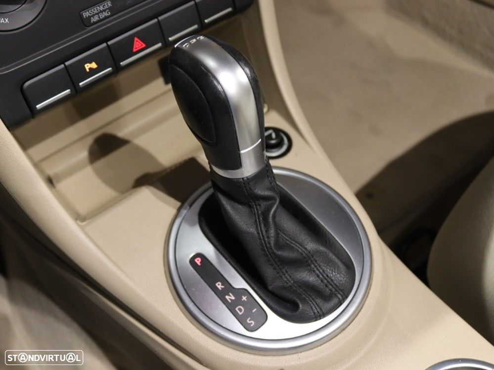 VW New Beetle Cabriolet 1.4 TSI Sport DSG - 5